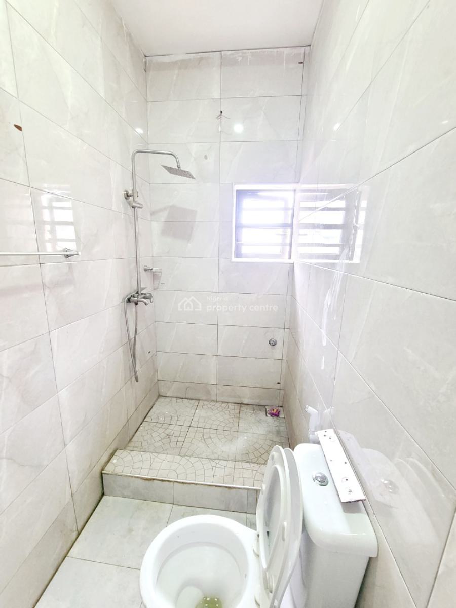 Newly Renovated 2 Bedroom Flat Ground Floor, Orchid Road, Lekki, Lagos, Flat / Apartment for Rent