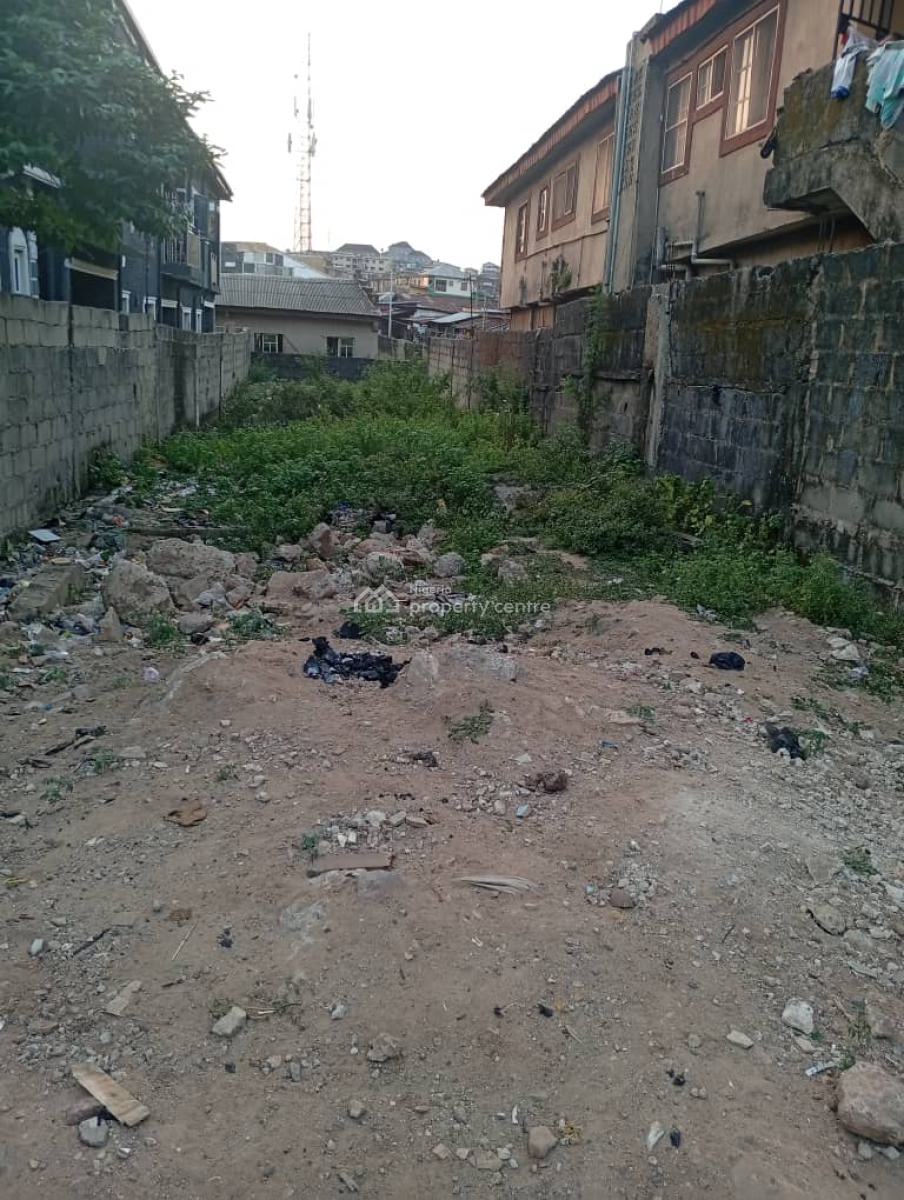 Residential Half Plot of Land, Off Oyebanjo Oyebanjo Street By Elebiju, Alapere, Ketu, Lagos, Residential Land for Sale