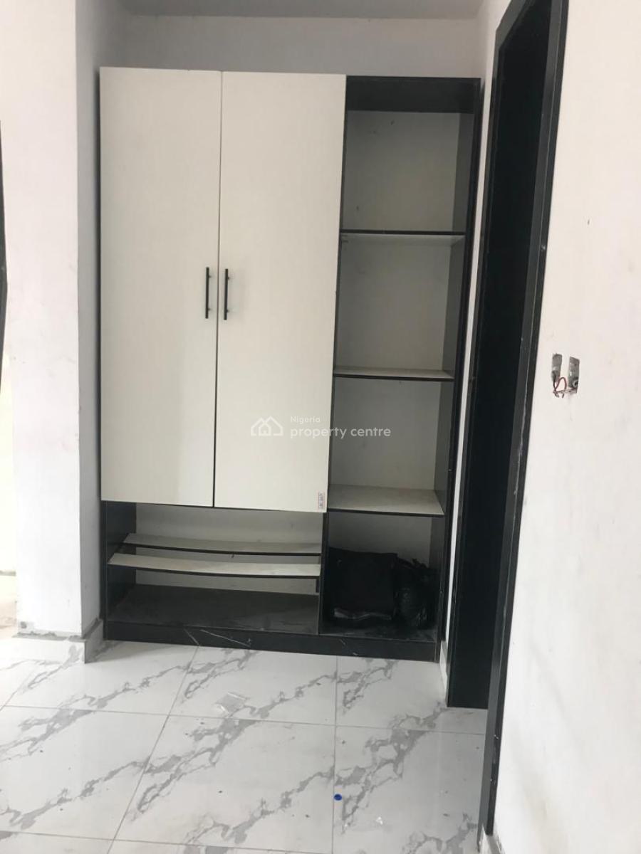 Brand New & Spacious 2-bedroom Apartment, Ilasan, Lekki, Lagos, Flat / Apartment for Rent