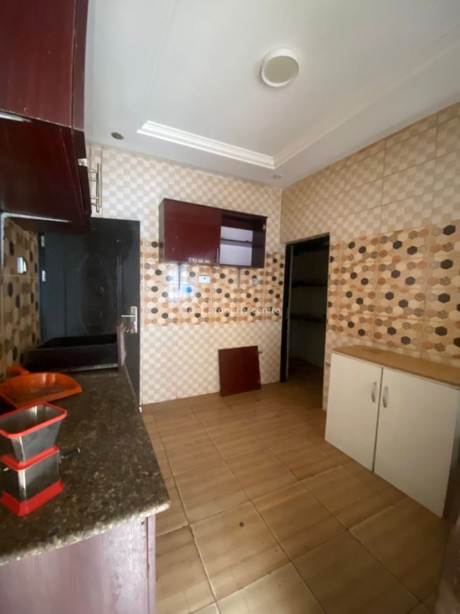 3bedroom Apartment in a Secured and Gated Estate 4 in a Compound, Blenco, Sangotedo, Ajah, Lagos, House for Rent