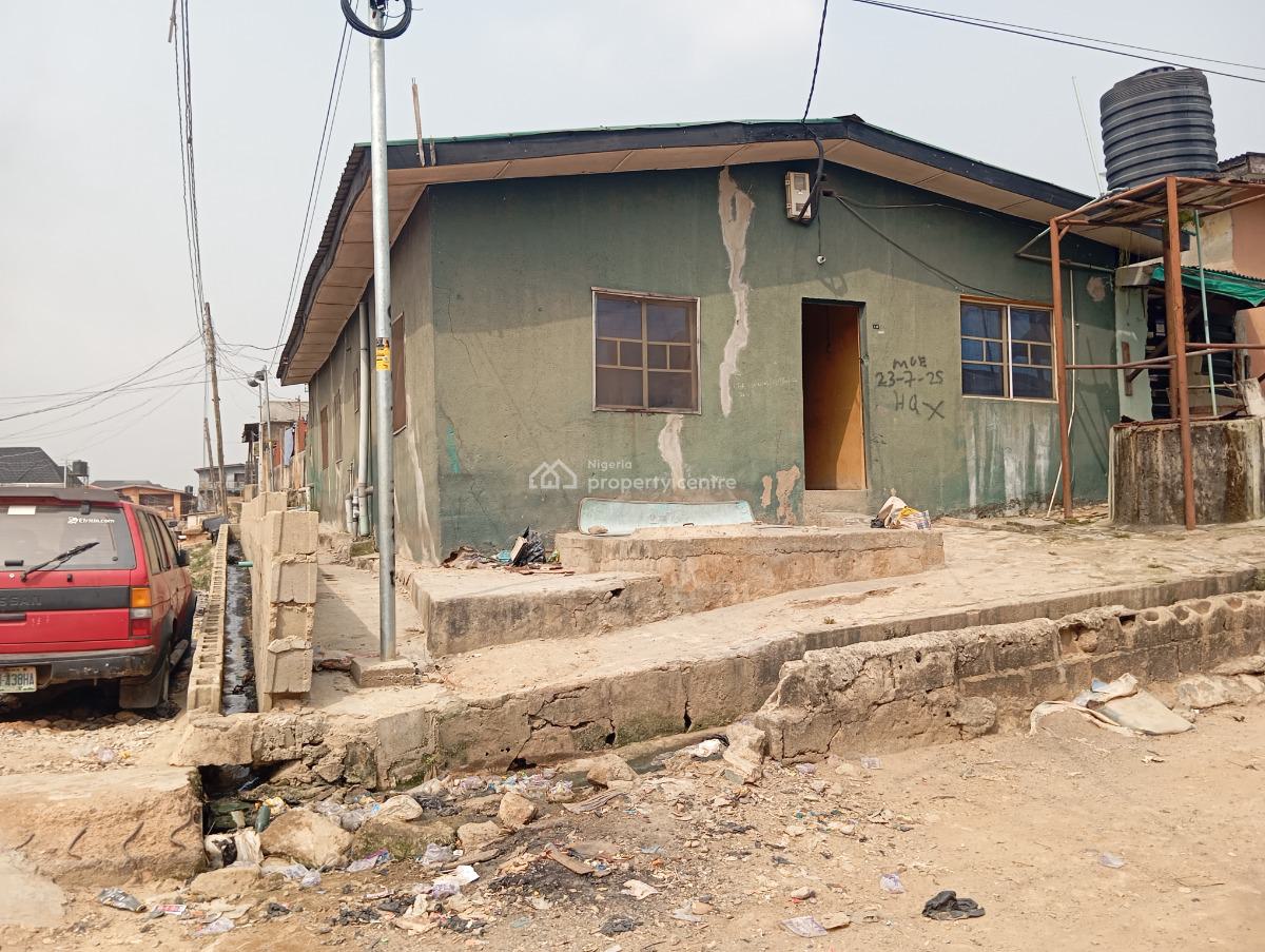 Bungalow of 6 Units of Room Self Contain, Off Oyebanjo, Elebiju, Ketu, Lagos, Detached Bungalow for Sale