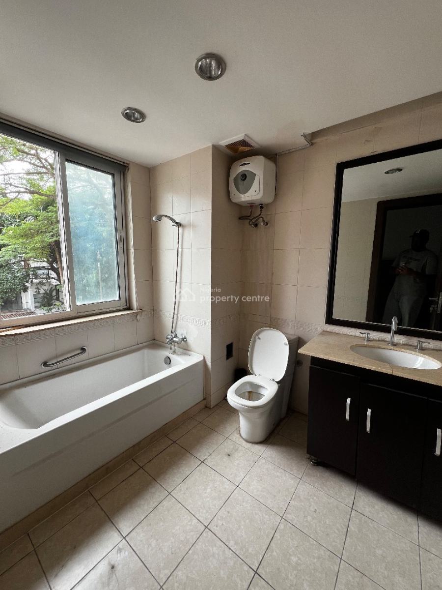 Premium 4 Bedroom Apartment with Bq, Bourdillion/alexander Road, Ikoyi, Lagos, Flat / Apartment for Sale