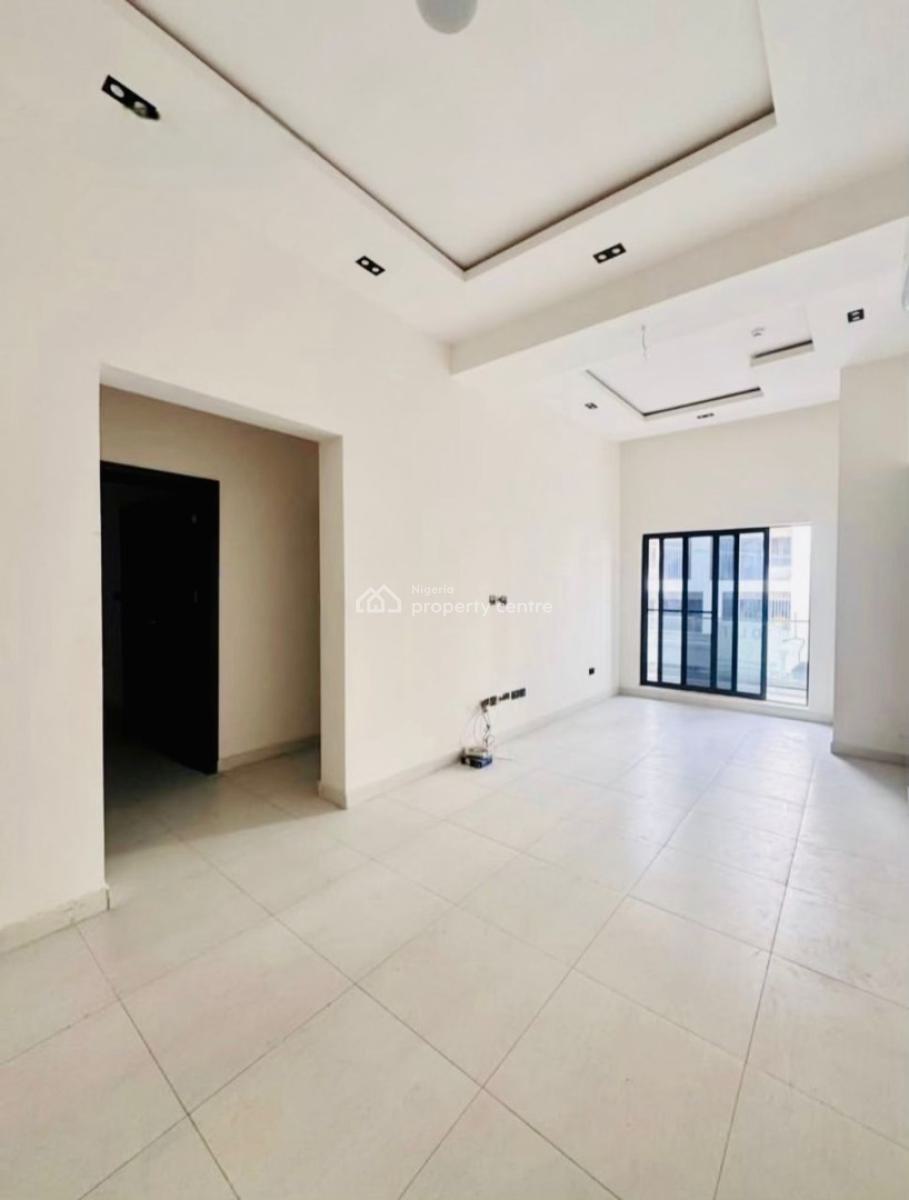 2 Bedroom Apartment with Bq, Gym & Elevator, Lekki Phase 1, Lekki, Lagos, Flat / Apartment for Rent