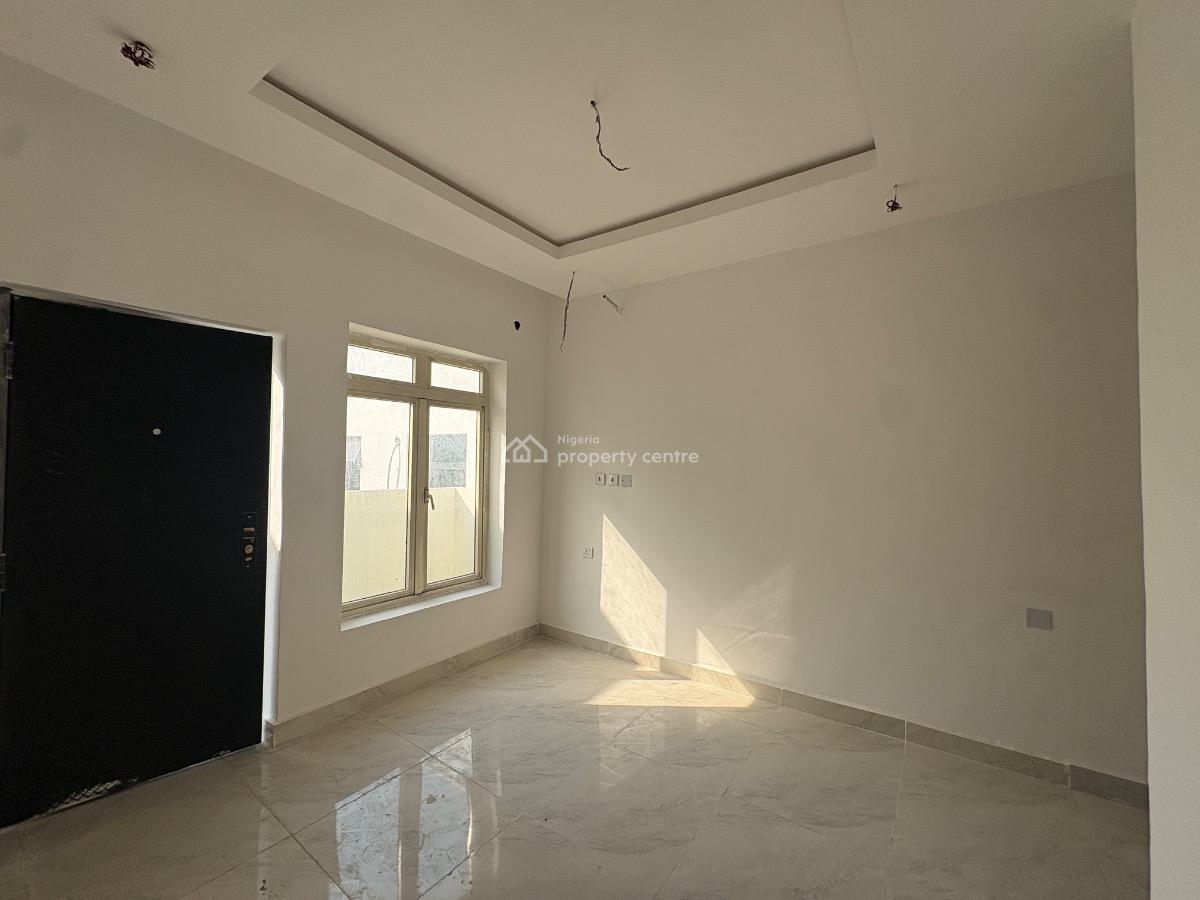 2 Bedroom Apartment (maisonette), Lekki Phase 1, Lekki, Lagos, Flat / Apartment for Rent
