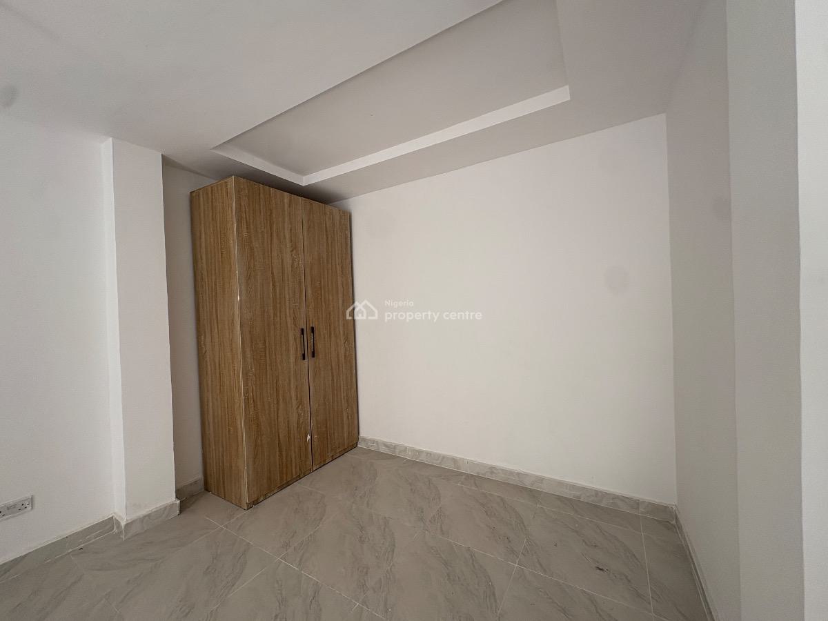 2 Bedroom Apartment (maisonette), Lekki Phase 1, Lekki, Lagos, Flat / Apartment for Rent