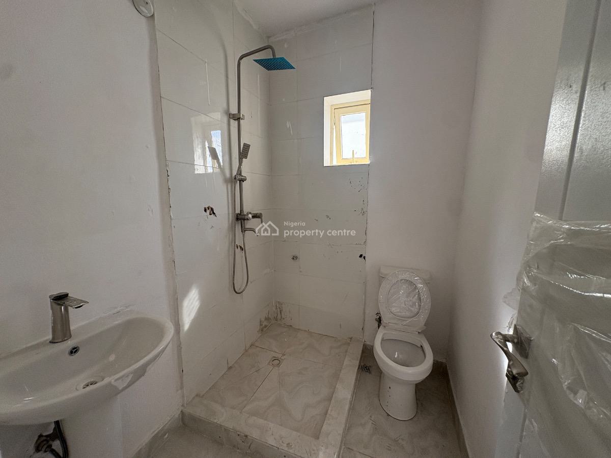 2 Bedroom Apartment (maisonette), Lekki Phase 1, Lekki, Lagos, Flat / Apartment for Rent