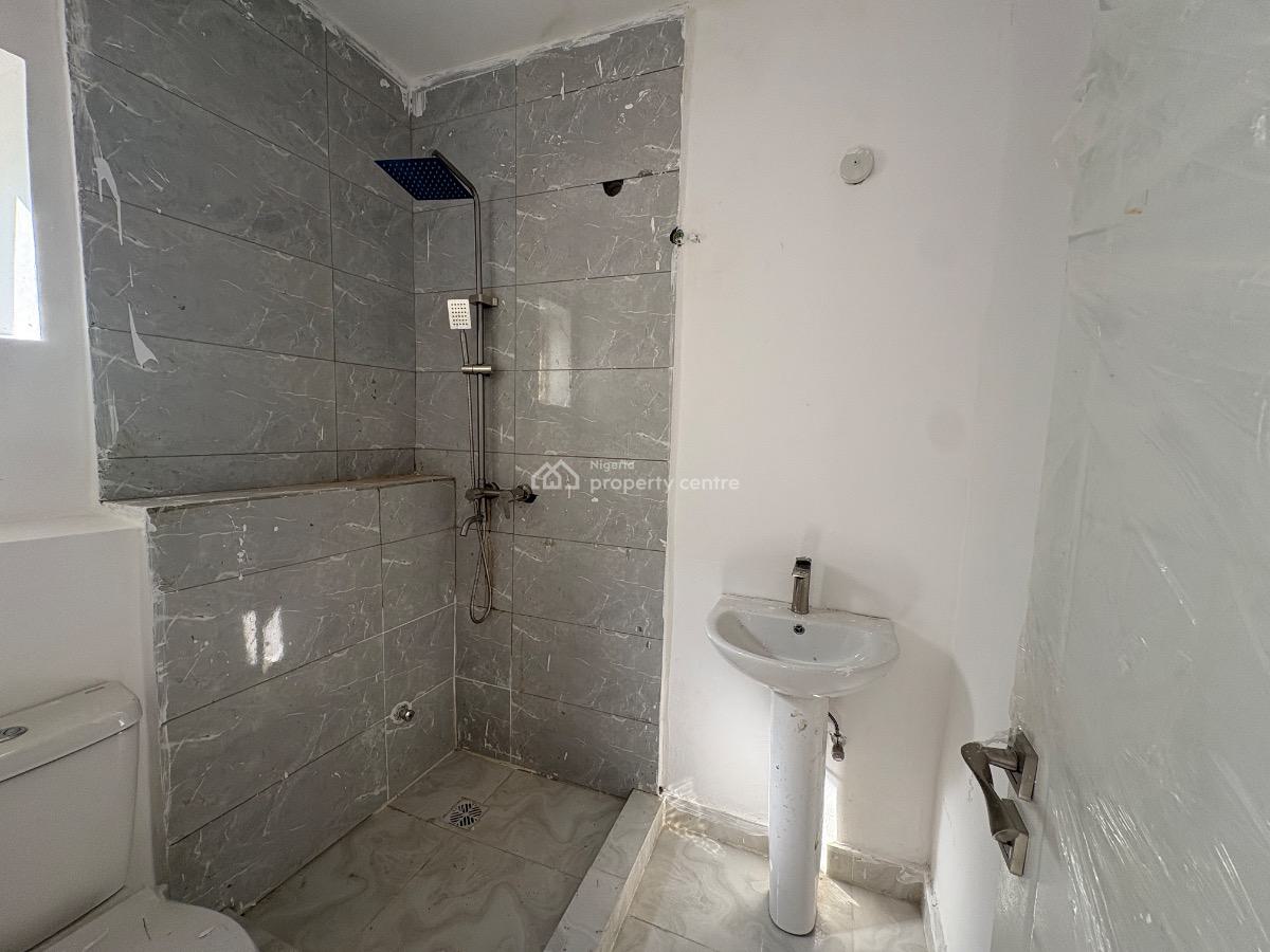 2 Bedroom Apartment (maisonette), Lekki Phase 1, Lekki, Lagos, Flat / Apartment for Rent