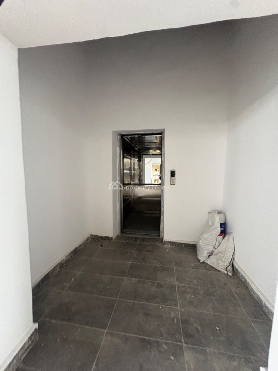 2 Bedroom Apartment (maisonette), Lekki Phase 1, Lekki, Lagos, Flat / Apartment for Rent