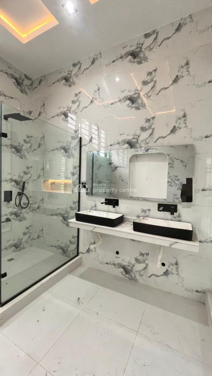 Beautifully Built 5 Bedroom Fully Detached Duplex with  Bq., Chevron Tollgate, Lekki, Lagos, Detached Duplex for Sale