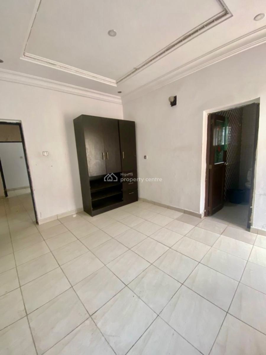4 in a Compound Spacious, Olokonla, Ajah, Lagos, Flat / Apartment for Rent