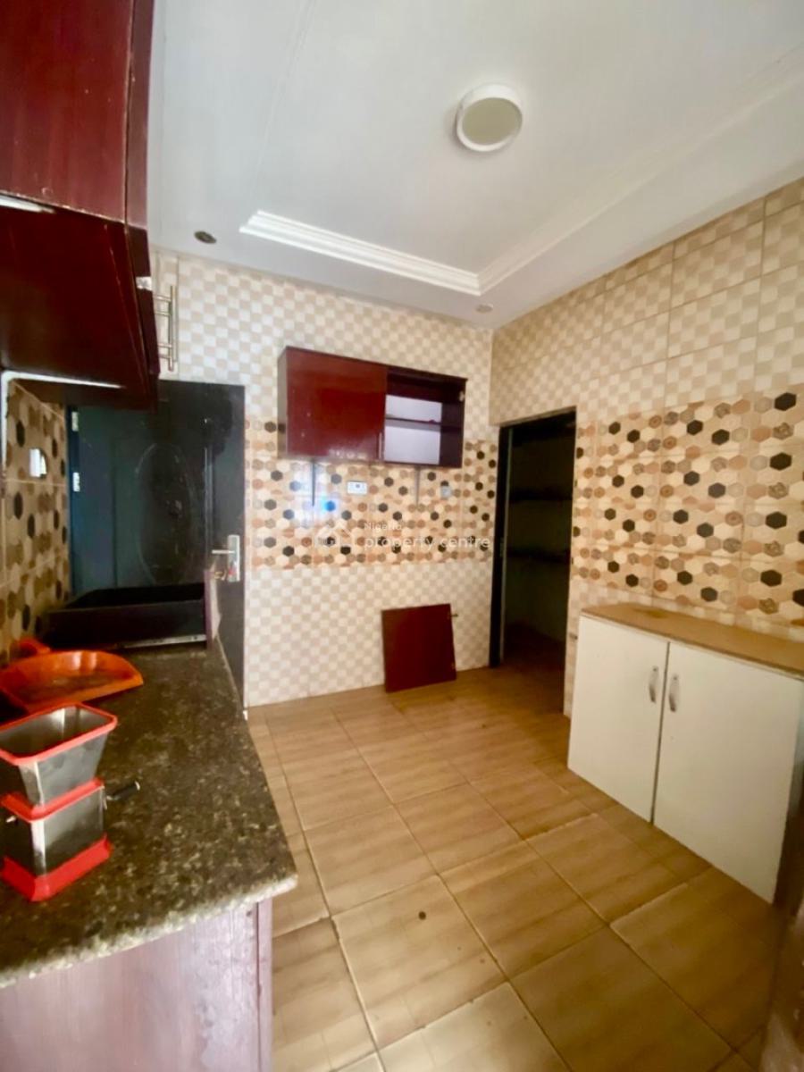 4 in a Compound Spacious, Olokonla, Ajah, Lagos, Flat / Apartment for Rent