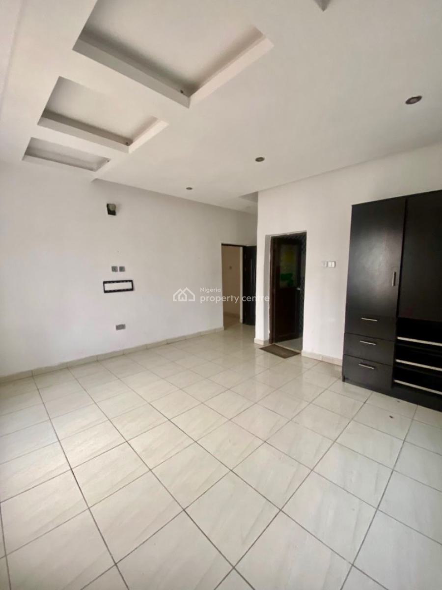 4 in a Compound Spacious, Olokonla, Ajah, Lagos, Flat / Apartment for Rent