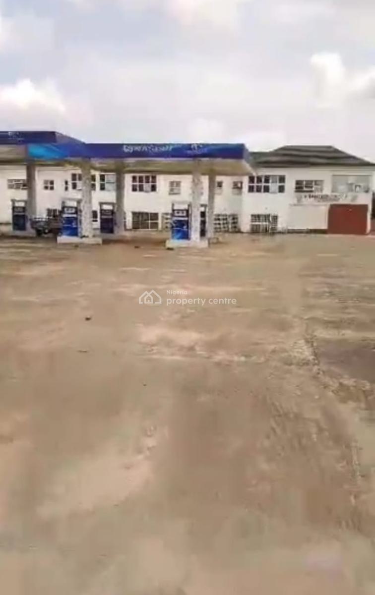 Filling Station, Kubwa Express Way, Abuja, Kubwa, Abuja, Filling Station for Sale