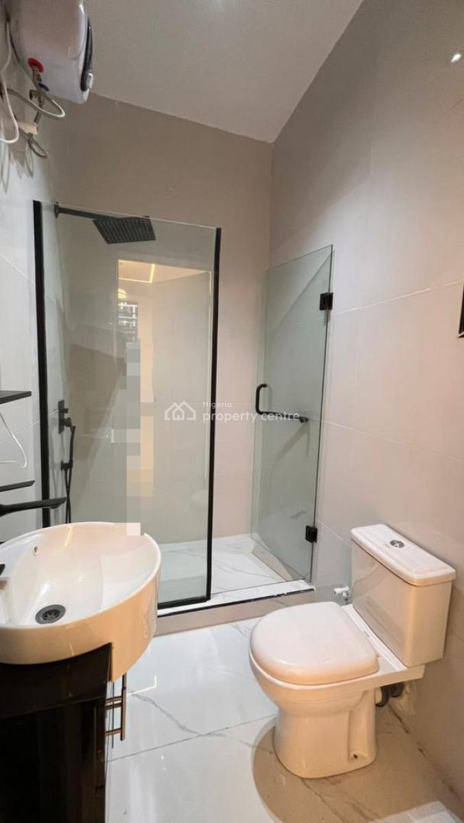 Beautifully Built 5 Bedroom Fully Detached Duplex with  Bq., Chevron Tollgate, Lekki, Lagos, Detached Duplex for Sale