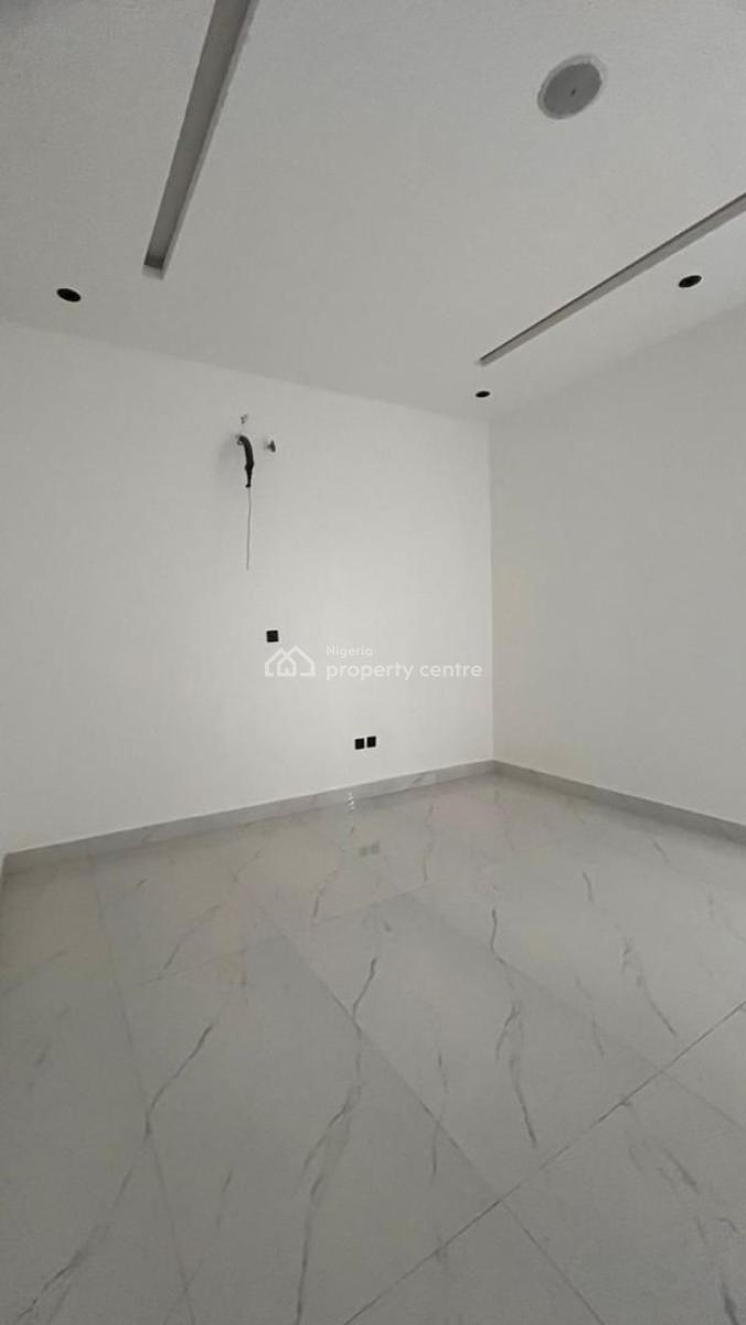Beautifully Built 5 Bedroom Fully Detached Duplex with  Bq., Chevron Tollgate, Lekki, Lagos, Detached Duplex for Sale