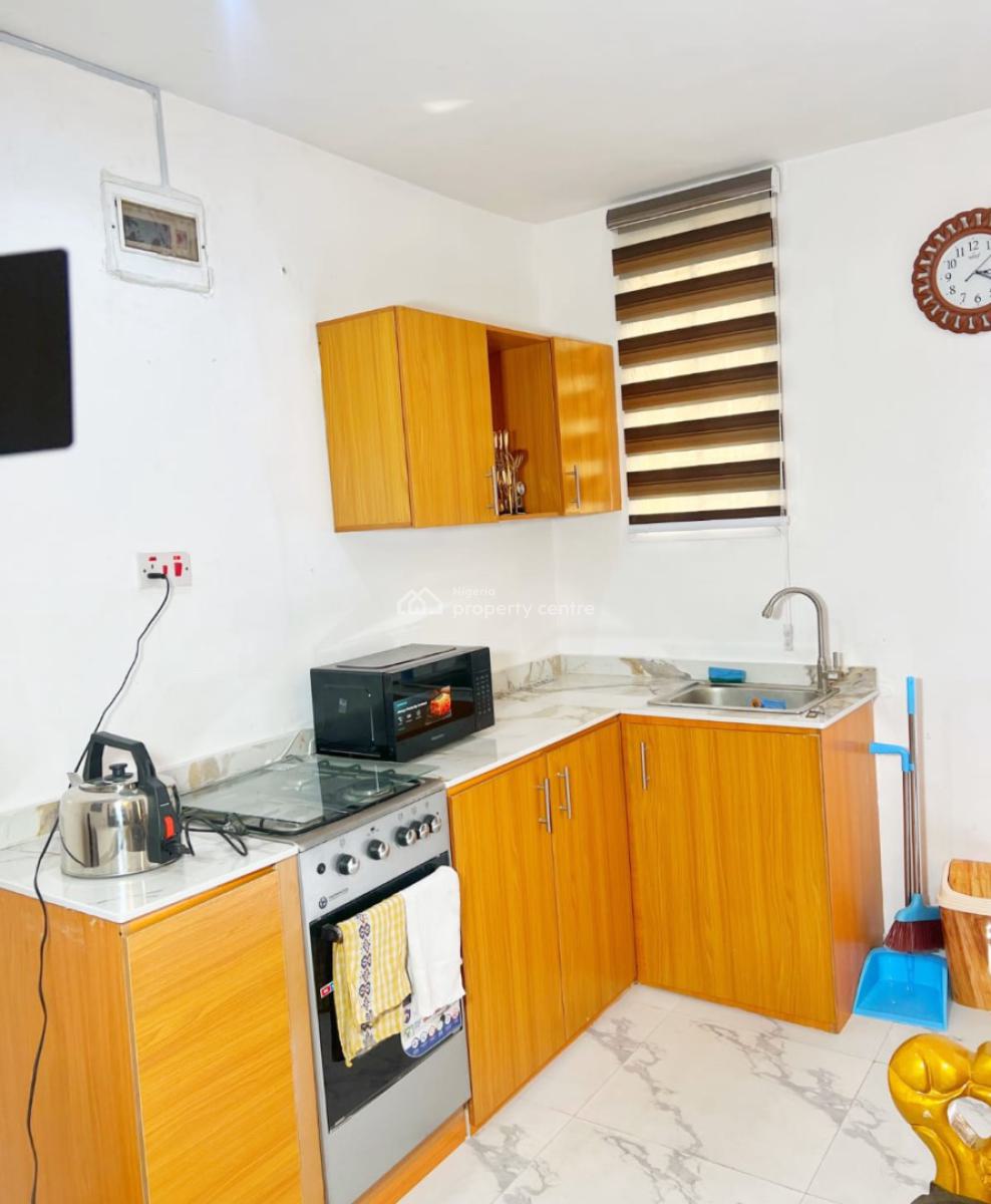 1 Bedroom Apartment, Yaba, Lagos, Flat / Apartment Short Let