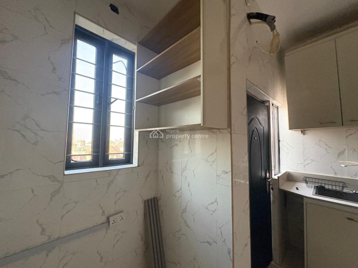 2 Bedroom Apartment with 24 Hrs Light, Ilasan, Lekki, Lagos, Flat / Apartment for Rent