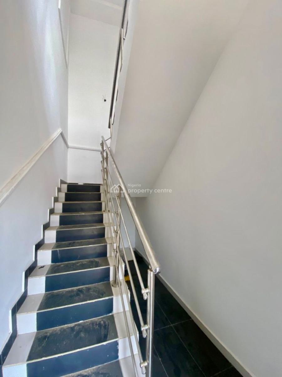 Luxury and Elegant Brand New: 4 in a Compound Upstairs, Olokonla, Ajah, Lagos, Flat / Apartment for Rent