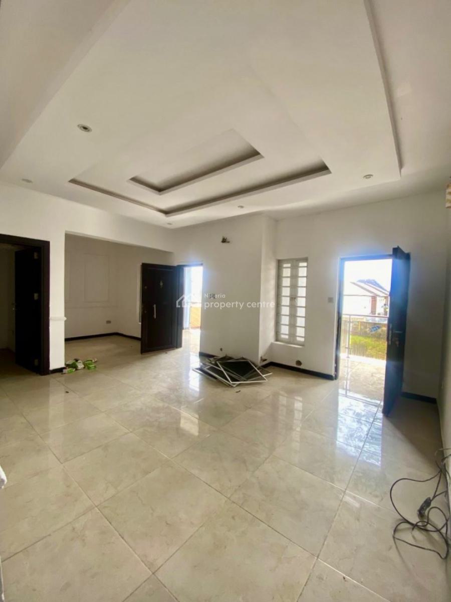 Luxury and Elegant Brand New: 4 in a Compound Upstairs, Olokonla, Ajah, Lagos, Flat / Apartment for Rent