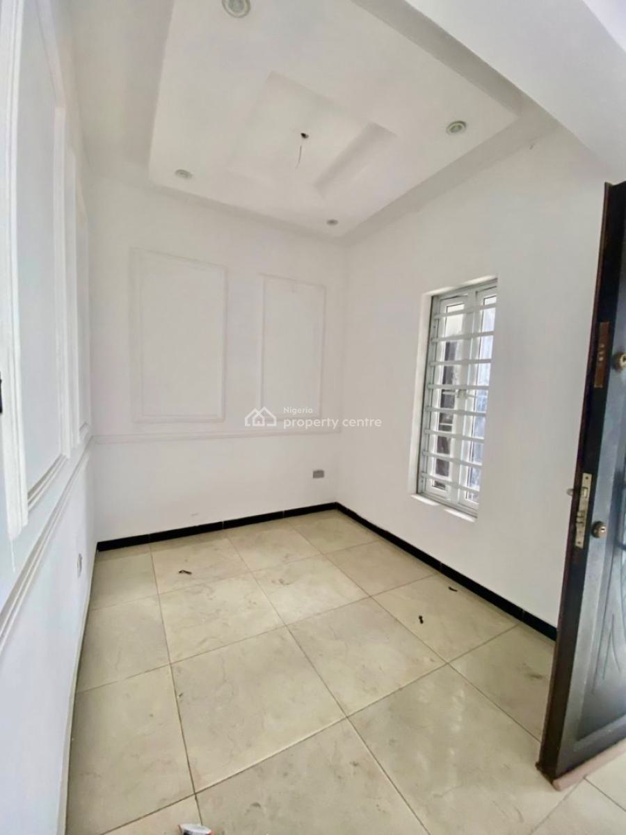 Luxury and Elegant Brand New: 4 in a Compound Upstairs, Olokonla, Ajah, Lagos, Flat / Apartment for Rent
