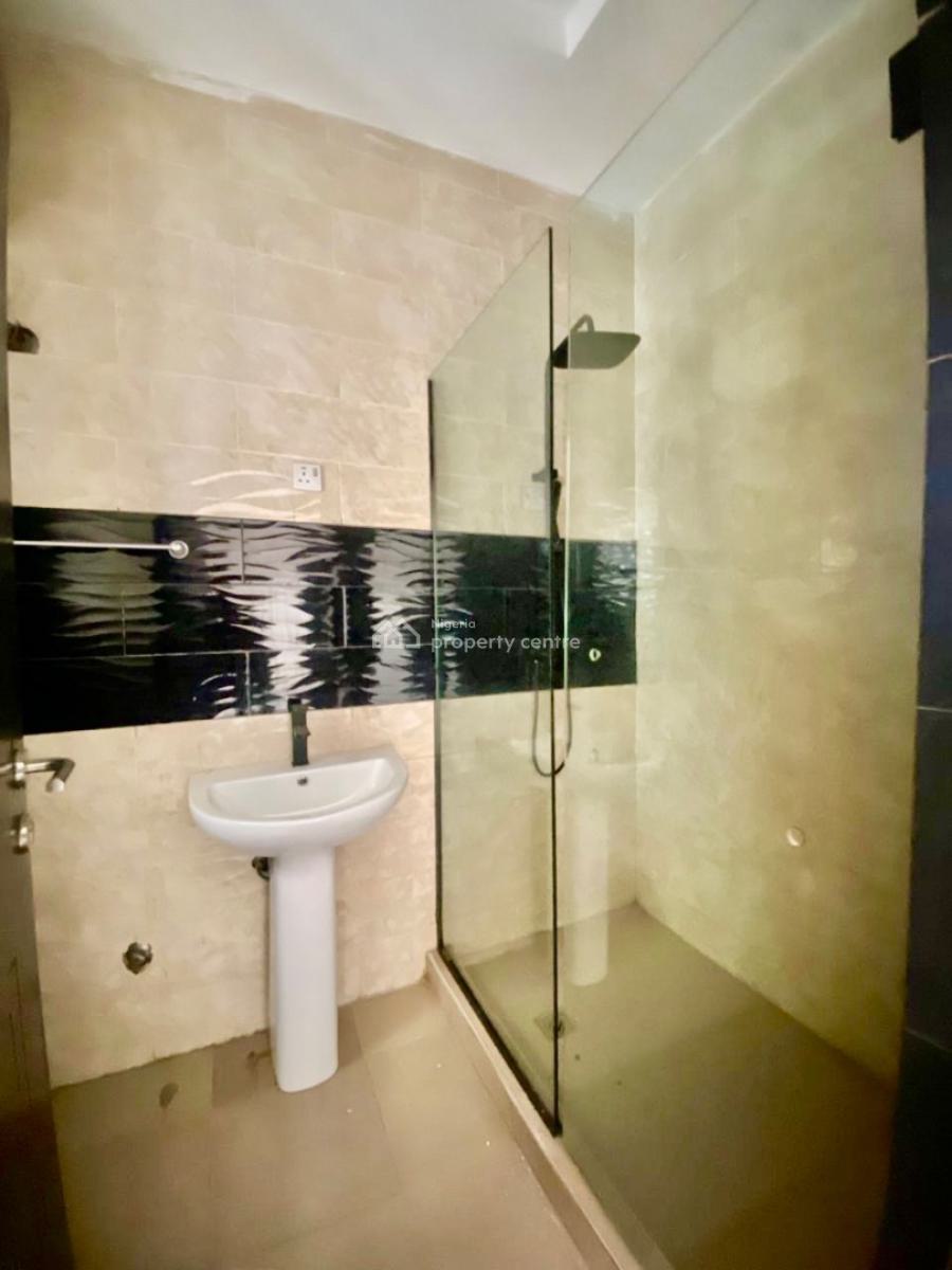 Luxury and Elegant Brand New: 4 in a Compound Upstairs, Olokonla, Ajah, Lagos, Flat / Apartment for Rent