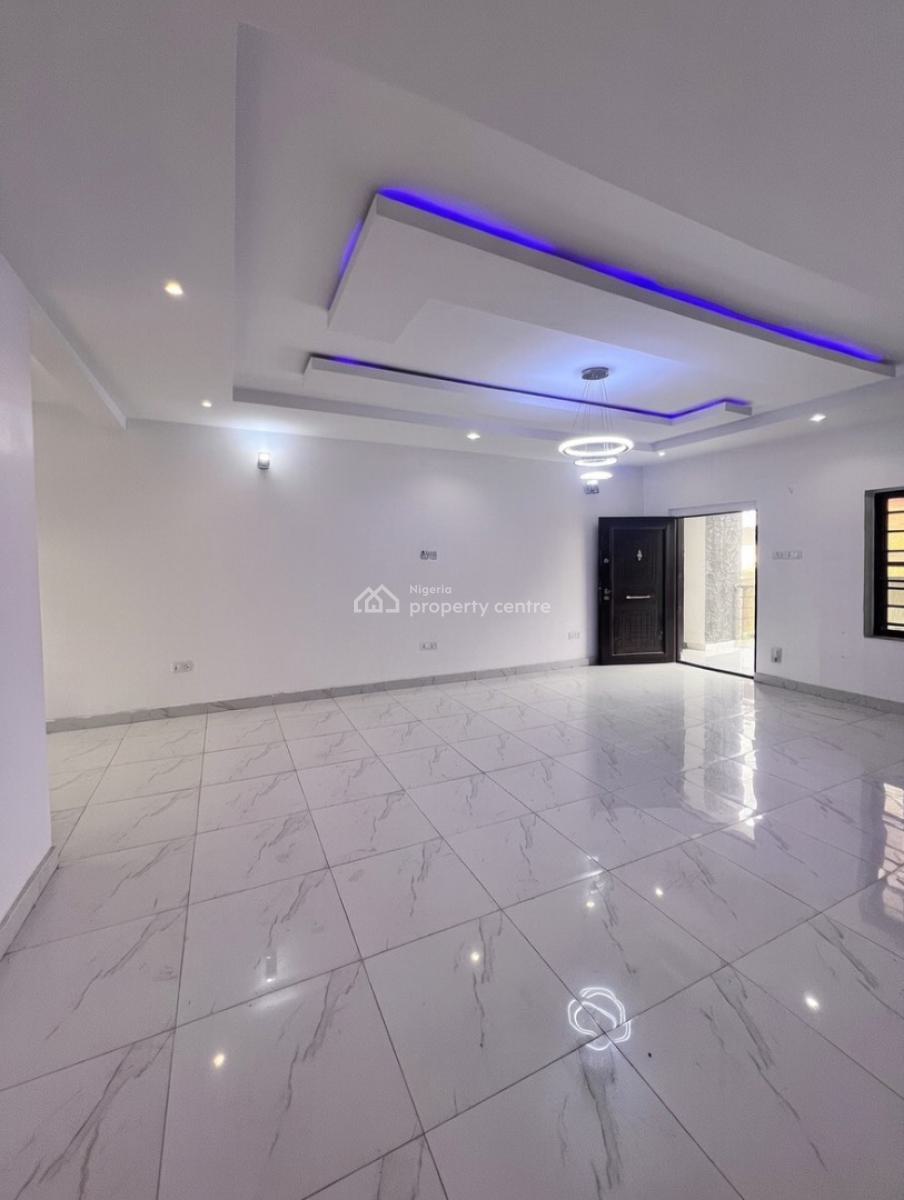 a Standard 2bedroom Flat, Before Novare Shoprite Ajah, Lekki Phase 2, Lekki, Lagos, Flat / Apartment for Rent