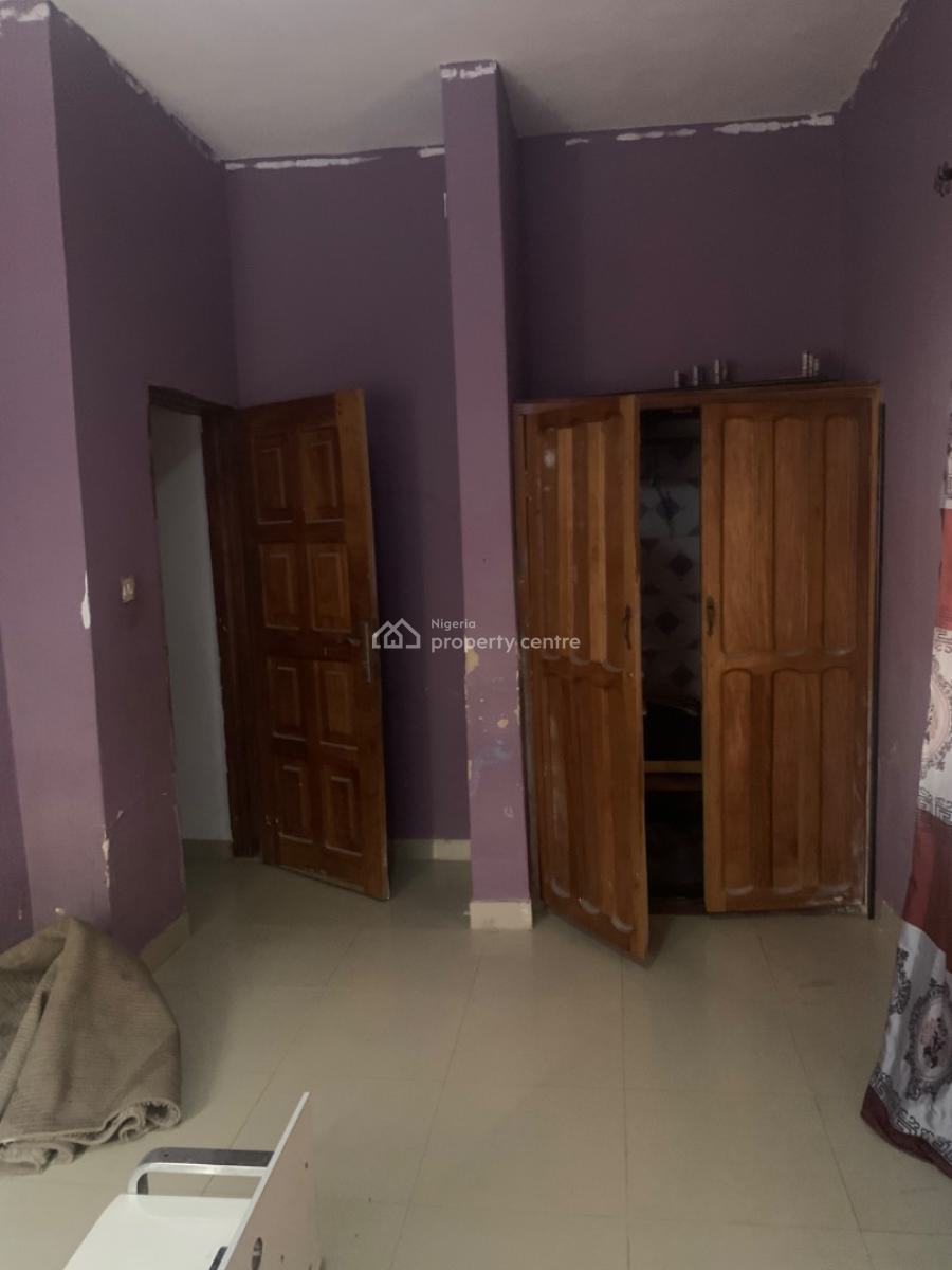 Room Is Available in a Shared Apartment, Oke Ira, Ajah, Lagos, Flat / Apartment for Rent