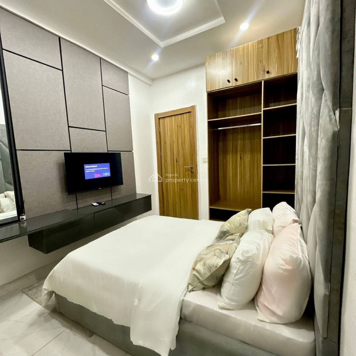 Luxury 3 Bedroom Apartment, Ologolo, Lekki, Lagos, Flat / Apartment for Rent