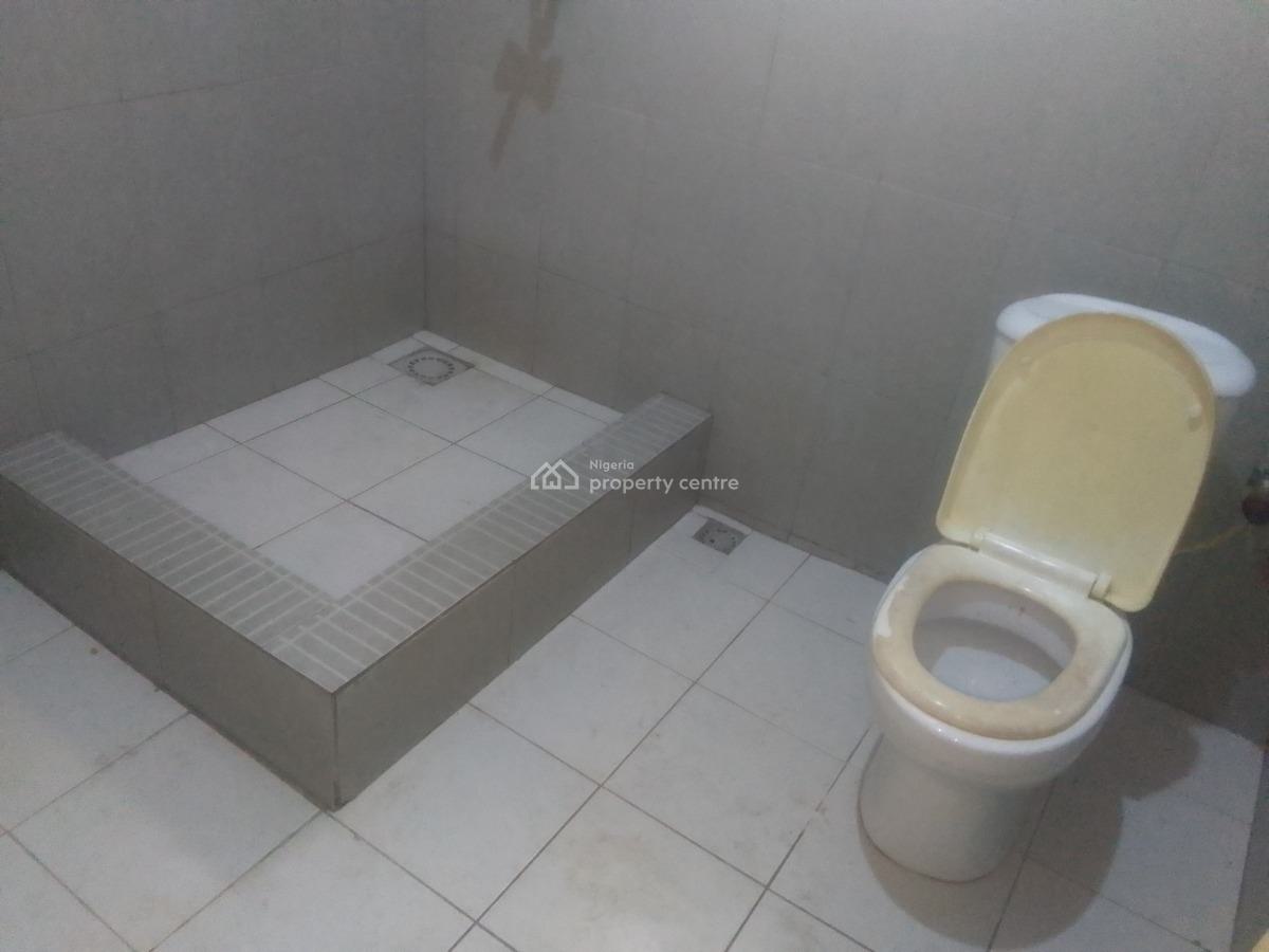 Spacious Luxury 2 Bedroom Flat with Excellent Features, Oseni Street, Ogombo, Ajah, Lagos, Flat / Apartment for Rent