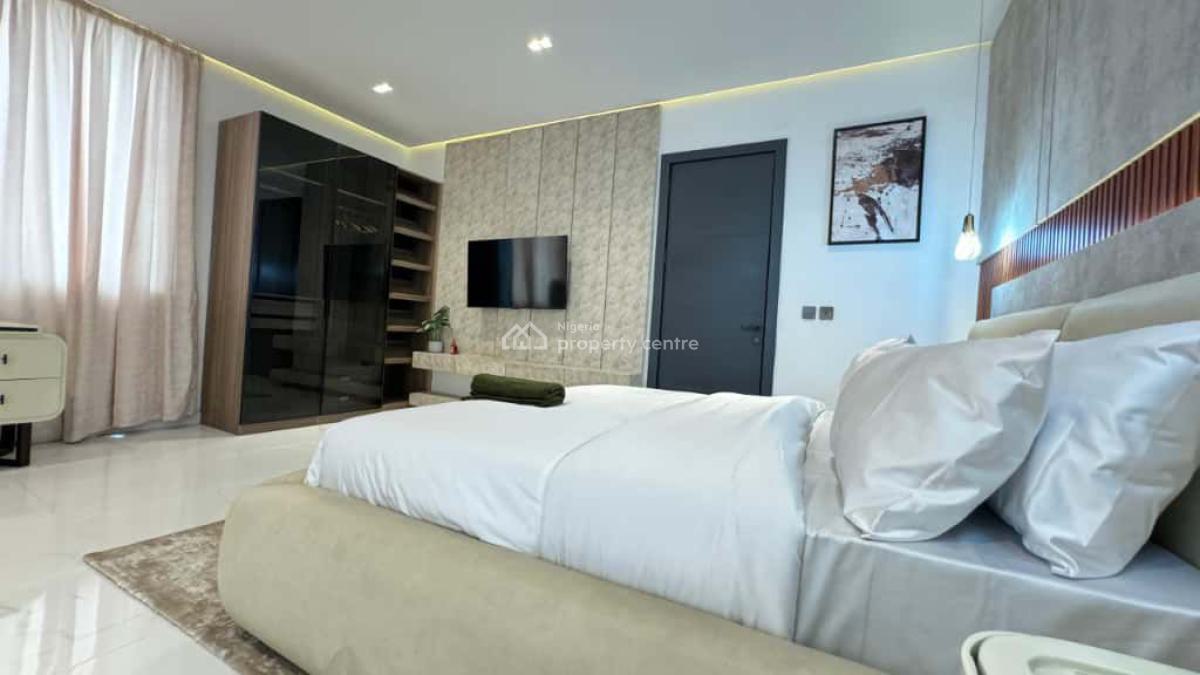 3 Bedrooms Self Compound Apartment with 2 Living Rooms, Sp, Victoria Island (vi), Lagos, Flat / Apartment Short Let