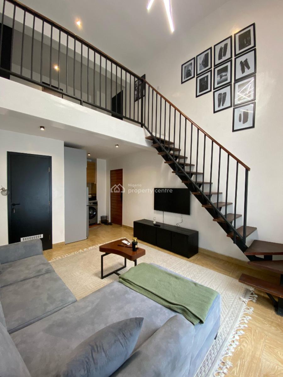 Luxury Three Bed with Snooker  Ceiling Mirror Projector and Ps5, Lekki Phase 1, Lekki, Lagos, Flat / Apartment Short Let