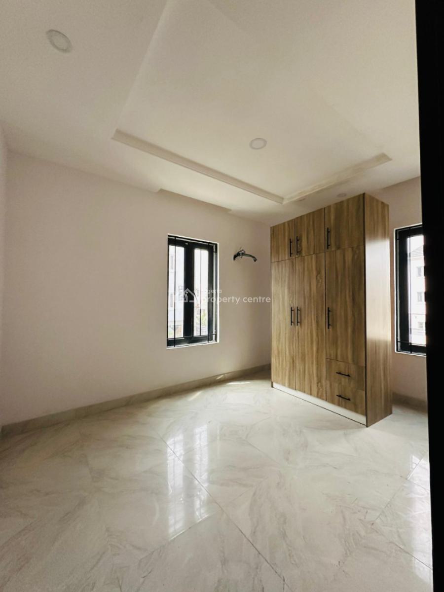 8 Units of 3 Bedroom Apartments with Bq, Lekki Right, Lekki Phase 1, Lekki, Lagos, Flat / Apartment for Rent