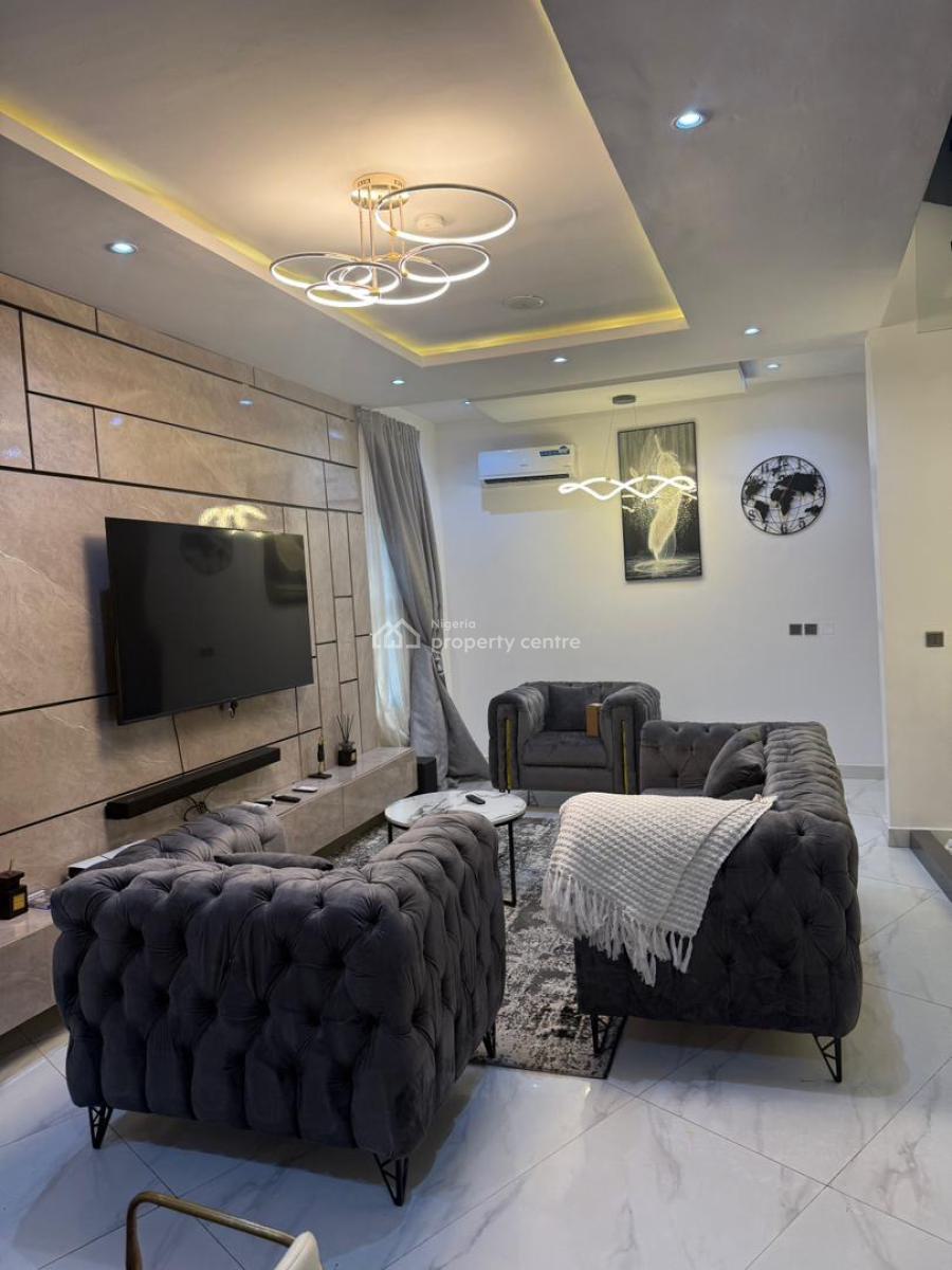 1 Units of Luxurious and Aesthetically 1 Bedroom Duplex, Lekki Phase 1, Lekki, Lagos, Flat / Apartment Short Let