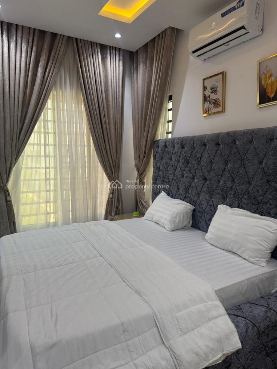 1 Units of Luxurious and Aesthetically 1 Bedroom Duplex, Lekki Phase 1, Lekki, Lagos, Flat / Apartment Short Let