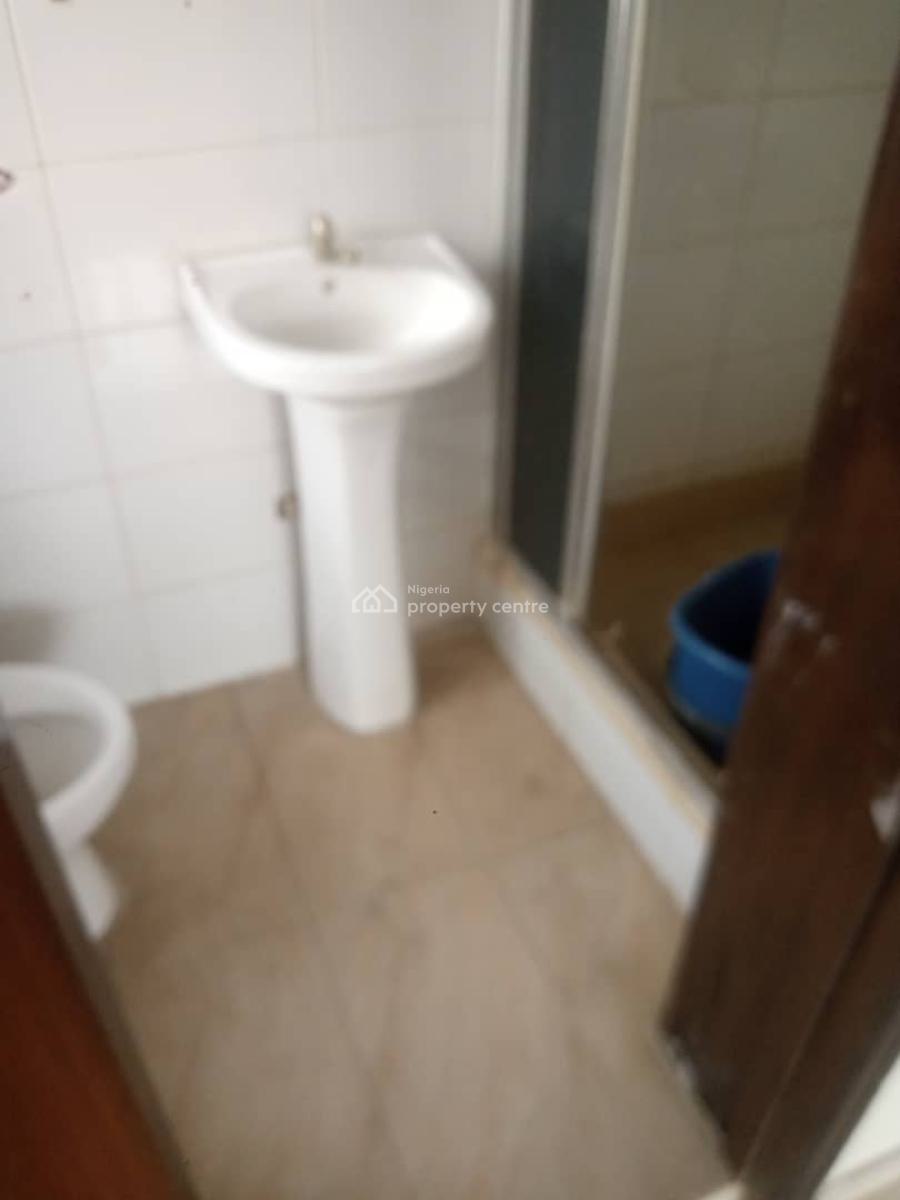 Spacious 2 Bedroom Flat, Very Close to Lekki Epe Expressway on Tarred Road, Igbo Efon, Lekki, Lagos, Flat / Apartment for Rent