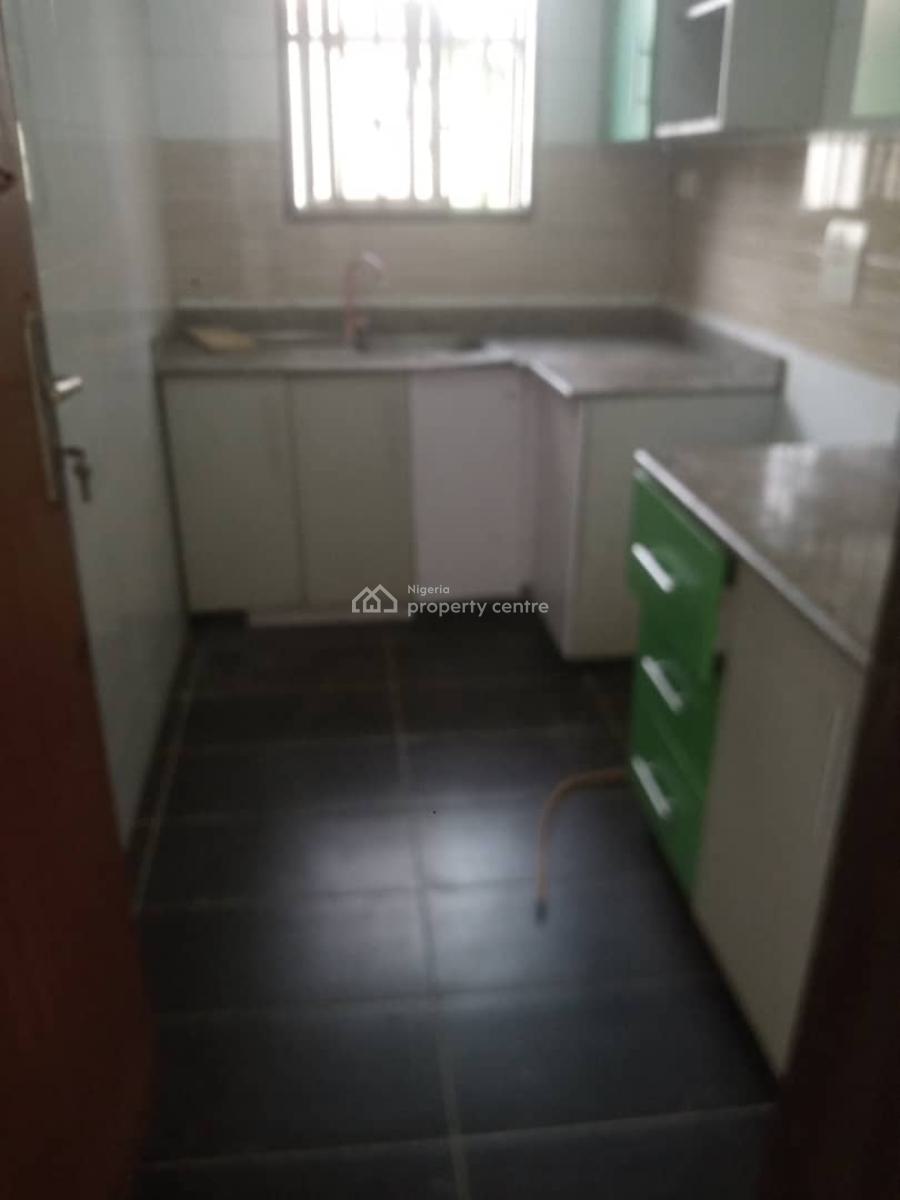 Spacious 2 Bedroom Flat, Very Close Eti-osa Lga, Close to Lekki Epe Expressway on Tarred Road, Lekki, Lagos, Flat / Apartment for Rent