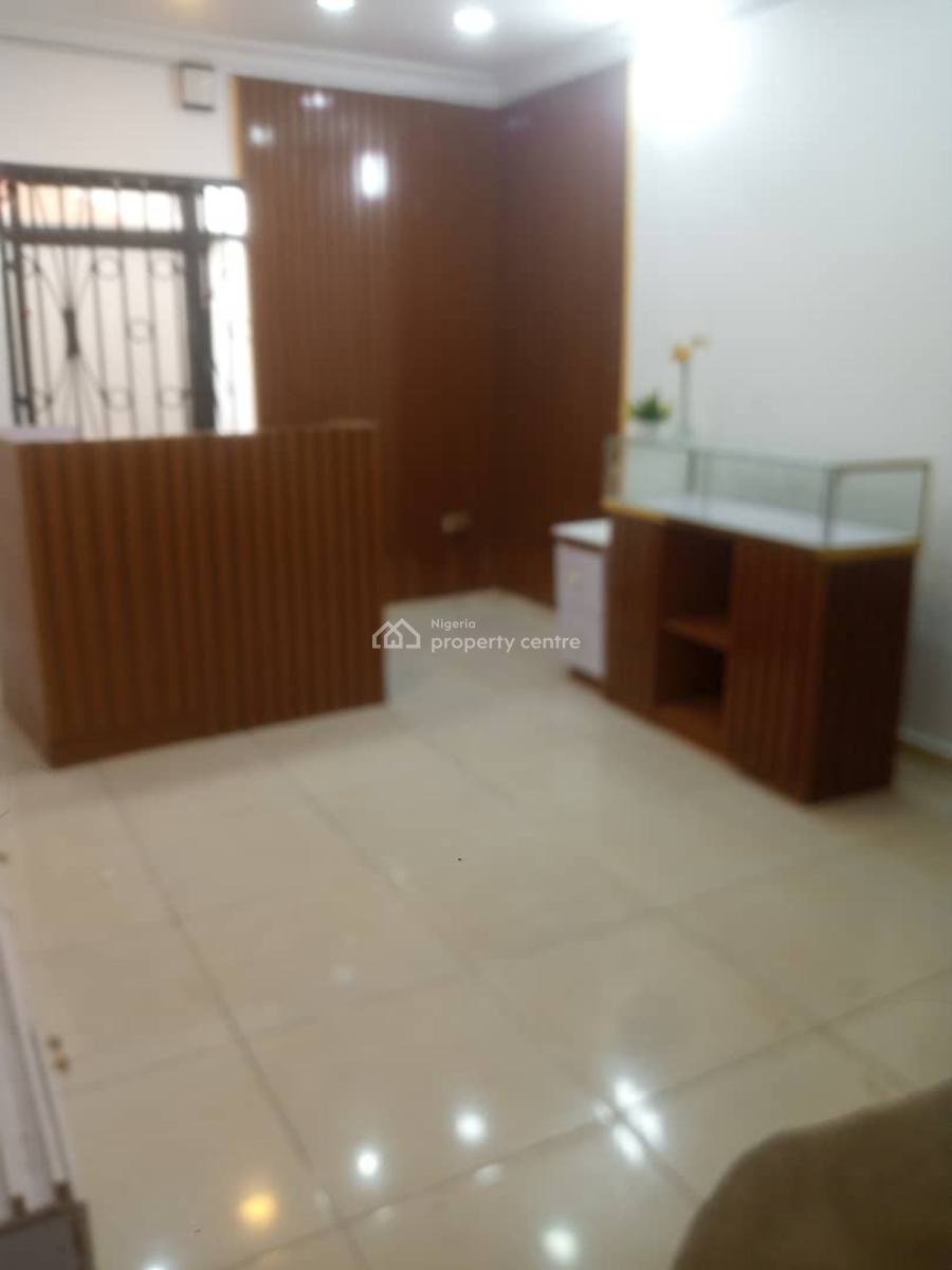Spacious 2 Bedroom Flat, Very Close Eti-osa Lga, Close to Lekki Epe Expressway on Tarred Road, Lekki, Lagos, Flat / Apartment for Rent