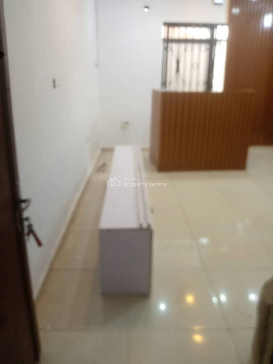 Spacious 2 Bedroom Flat, Very Close Eti-osa Lga, Close to Lekki Epe Expressway on Tarred Road, Lekki, Lagos, Flat / Apartment for Rent