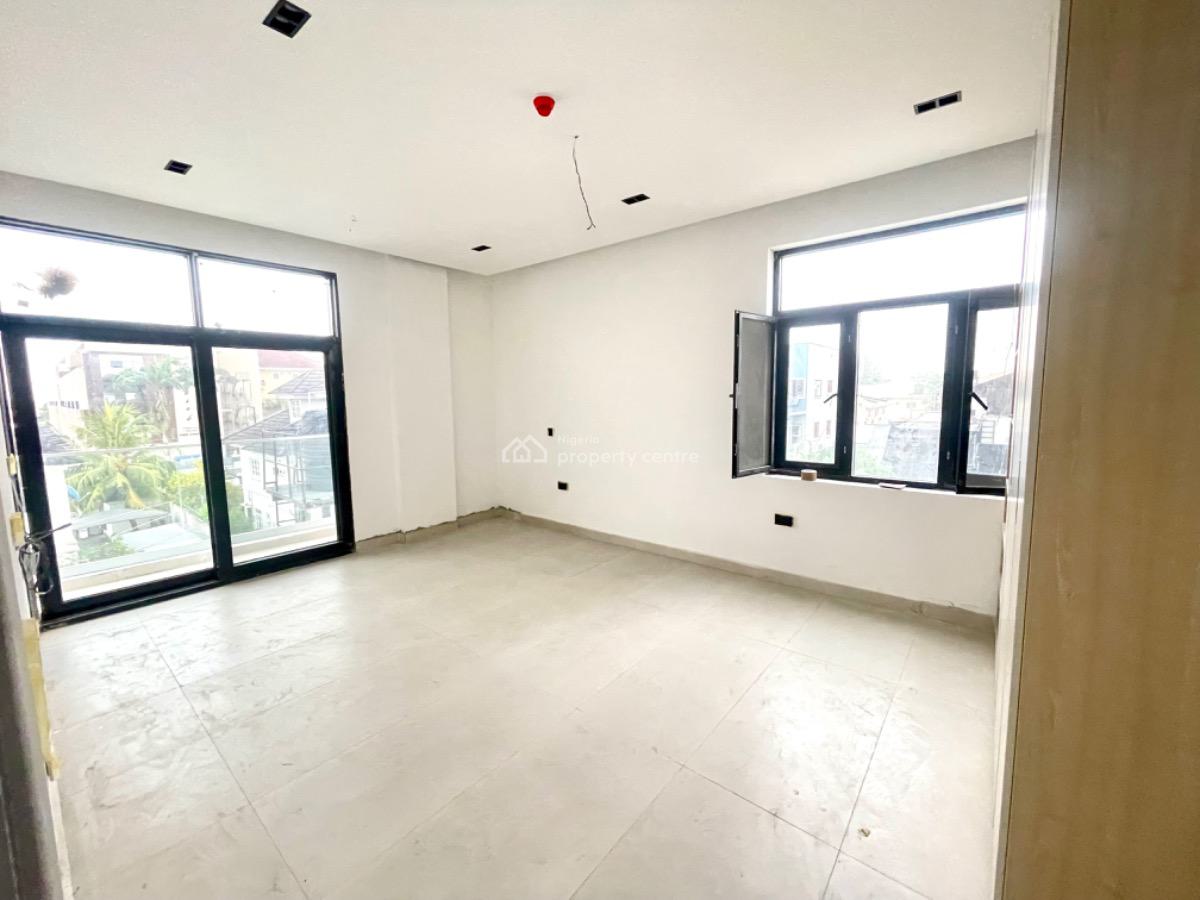 Brand New 2bedrooms +1bq Apartment Located at Lekki Phase 1,lekki, Lekki Phase 1, Lekki, Lagos, Flat / Apartment for Sale