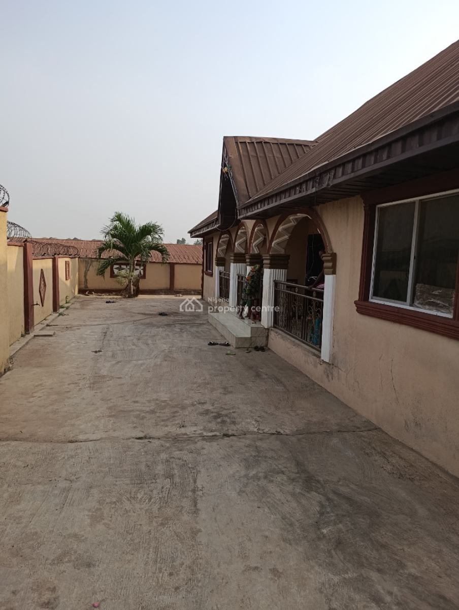 3 Units of 2 Bedroom Flat on 575sqm of Corner Piece Land Close to Tarred Road, Adegbayi, Alakia, Ibadan, Oyo, Block of Flats for Sale