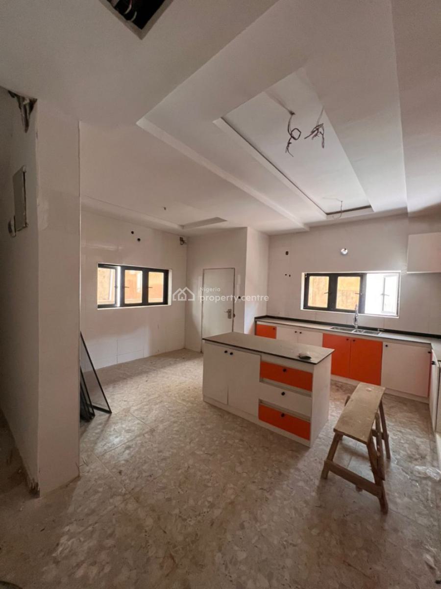 Spacious 6 Bedroom Detached Duplex with 1 Large Living Room, Guzape District, Abuja, Detached Duplex for Sale