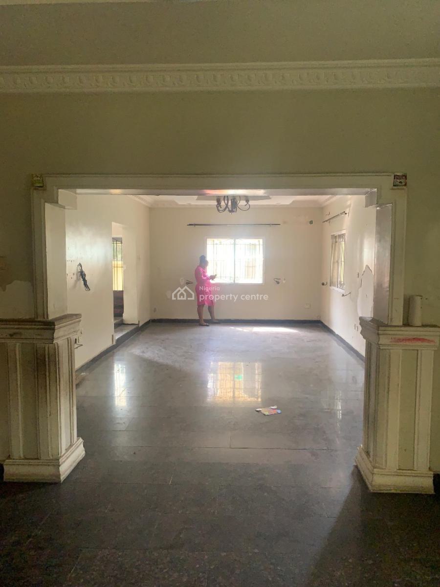 Spacious 3 Bedroom Flat, Oral Estate, Ikota, Lekki, Lagos, Flat / Apartment for Rent