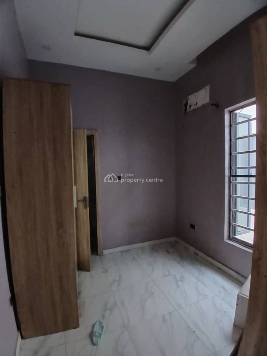 Massive 2 Bedroom Flat, Chevron Alternative Route, Igbo Efon, Lekki, Lagos, Flat / Apartment for Rent