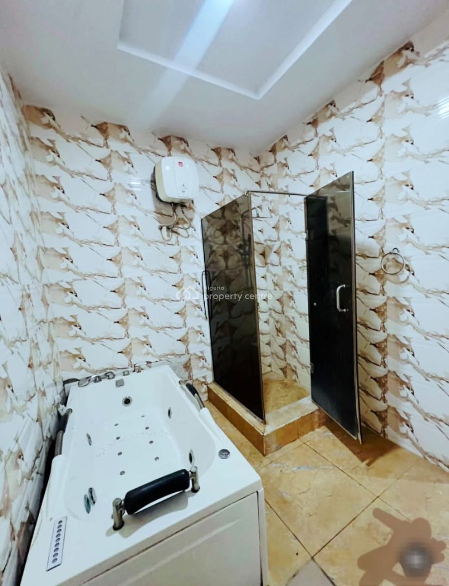 Well Maintained 4 Bedroom Duplex, Osapa, Lekki, Lagos, Semi-detached Duplex for Rent