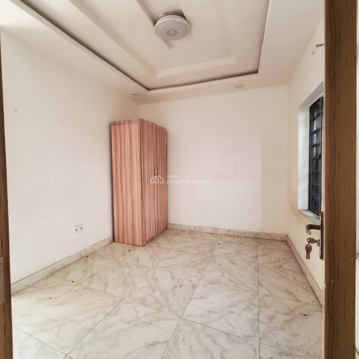 1 Bedroom Flat, Theranex, Sangotedo, Ajah, Lagos, Mini Flat (room and Parlour) for Rent