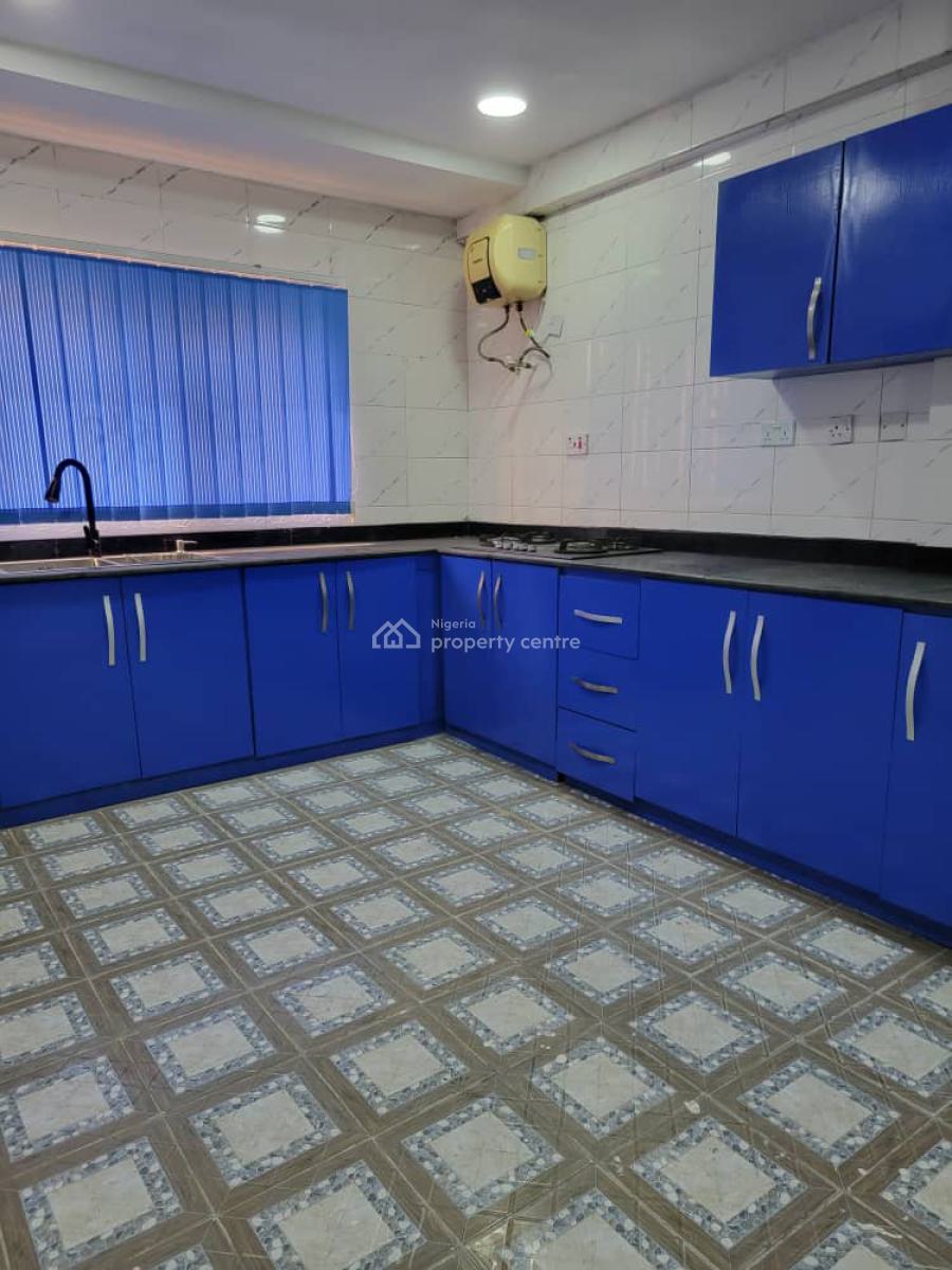 Specious 3 Bedroom Flat, Dideolu Estate, Oniru, Victoria Island (vi), Lagos, Flat / Apartment for Rent