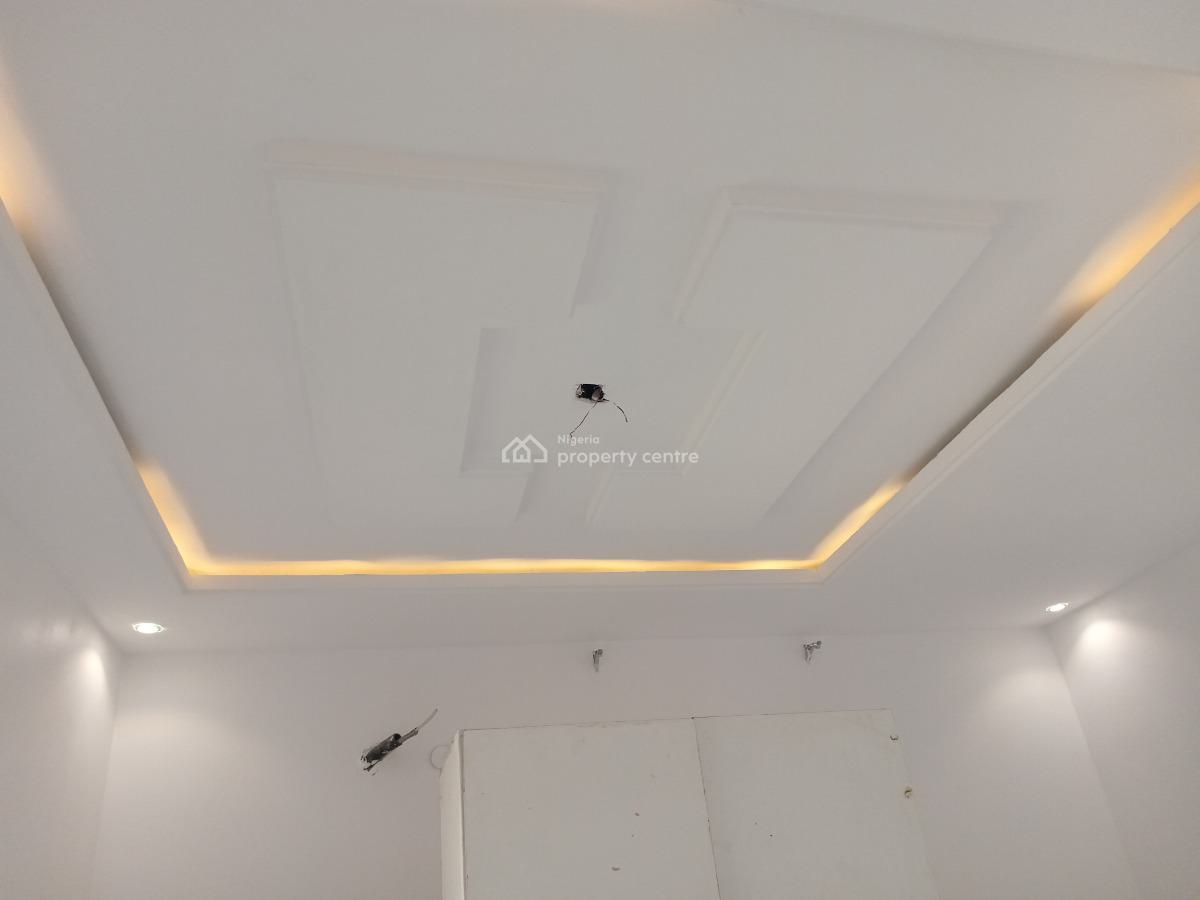 Spacious 2 Bedroom Flat Upstairs, Sangotedo, Ajah, Lagos, Flat / Apartment for Rent