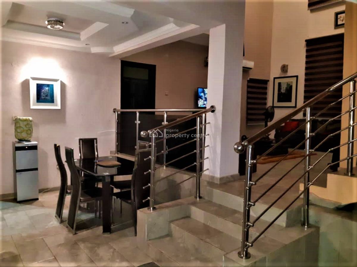7 Bedrooms Fully Detached House, Akinwumi Estate, Mende, Maryland, Lagos, Detached Duplex for Sale