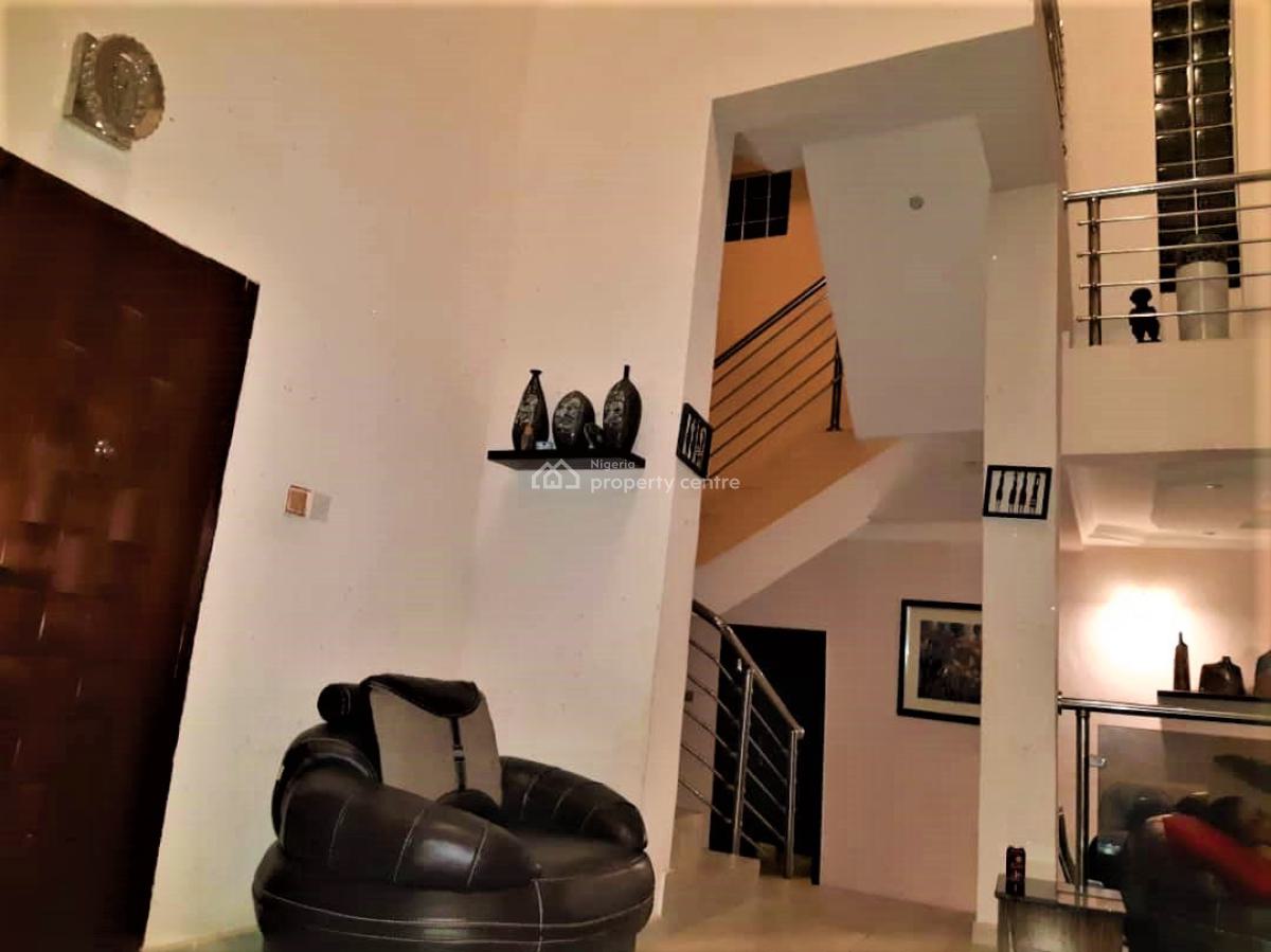 7 Bedrooms Fully Detached House, Akinwumi Estate, Mende, Maryland, Lagos, Detached Duplex for Sale