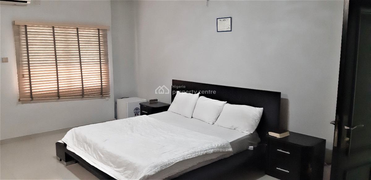 7 Bedrooms Fully Detached House, Akinwumi Estate, Mende, Maryland, Lagos, Detached Duplex for Sale